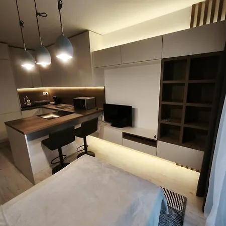 Apartment Cozy Urban - Balcony With Garden View Bratislava