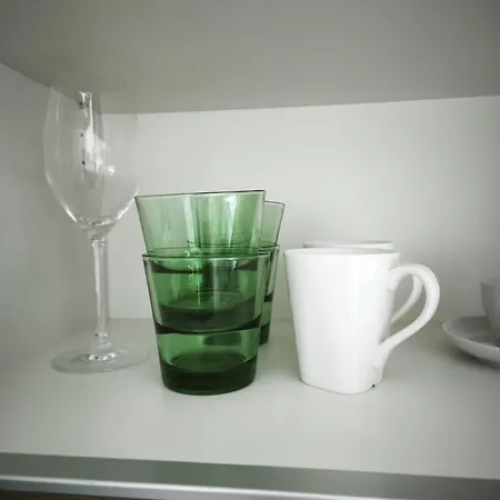 Cozy Urban - Balcony With Garden View Lägenhet *