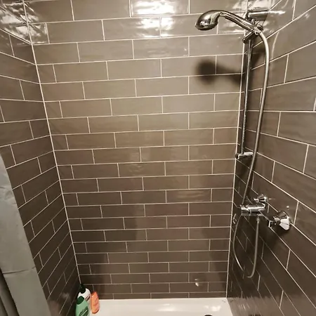 Apartment Cozy Urban - Balcony With Garden View *