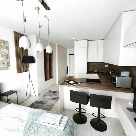 Cozy Urban - Balcony With Garden View Apartament Bratysława