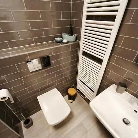Cozy Urban - Balcony With Garden View Apartament Bratysława
